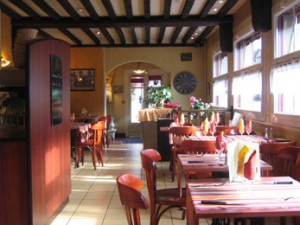 salle3_300x2251.jpg